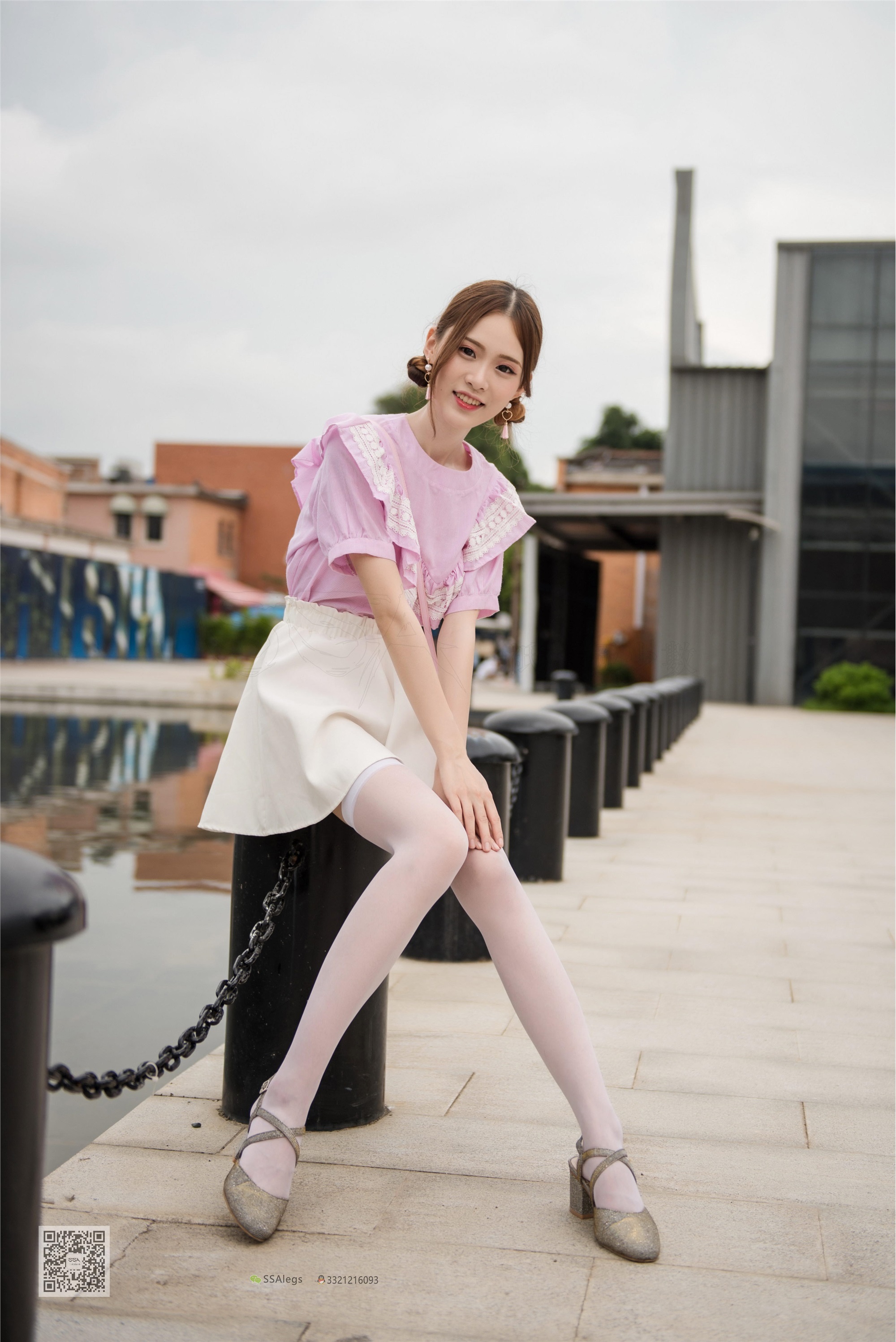 SSA丝社 NO.009 小琪琪 超薄5D长筒袜街拍